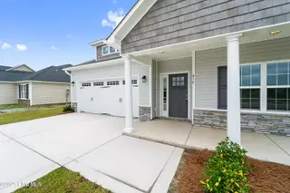 416 Montgomery Drive, Jacksonville, NC 28546 – photo 3: DSC07434