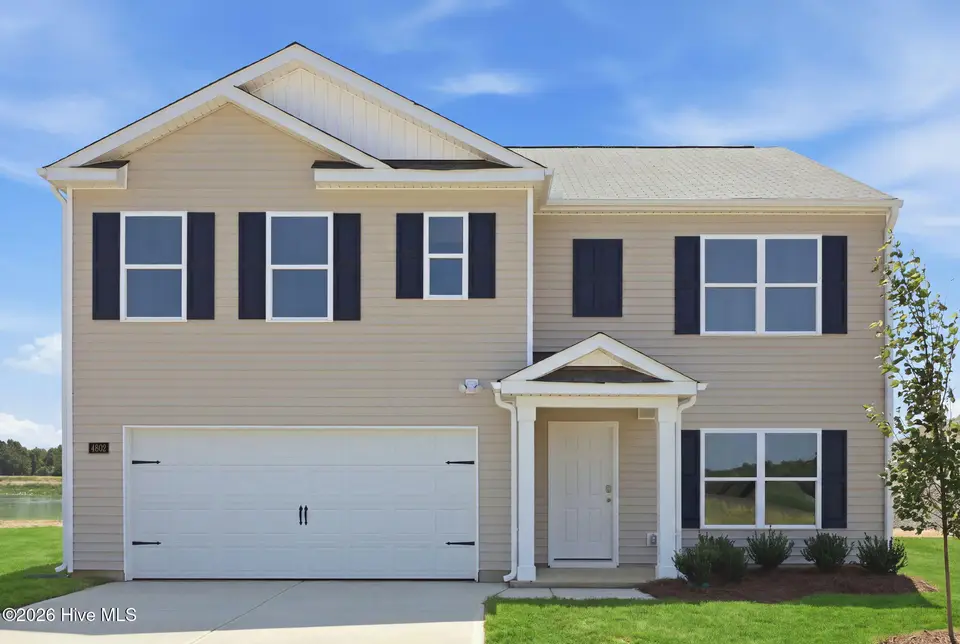 4802 Martha Wynd Way, Farmville, NC 27828 – photo 1 of 38: 1-web-or-mls-IMG_0002_DH