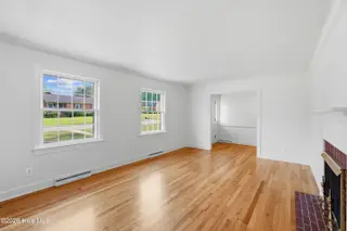 611 Gloucester Road, Goldsboro, NC 27534 — 3-bedroom home in Spring Valley, Goldsboro, NC, photo 13 of 37: 19-611 Gloucester Rd-19