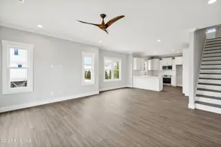 305 Birmingham Avenue 2, Carolina Beach, NC 28428 — 4-bedroom townhome, Carolina Beach, NC, photo 15 of 27: 215SpartanburgAvenueUnit1-16