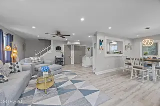 219 Oyster Lane, North Topsail Beach, NC 28460 – photo 9: 10-web-or-mls-IMG_7565