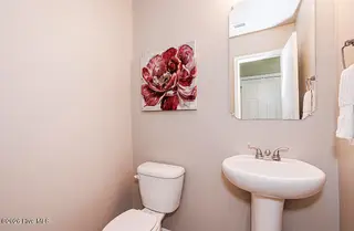 811 Sugar Creek Road, Rocky Mount, NC 27804 – photo 11: Guest Bath Down