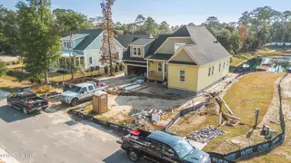 415 Raven Glen Drive, Southport, NC 28461 – photo 2: 415 Raven Glen Drive, Southport, N.C.