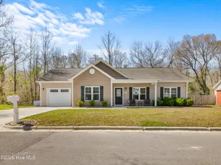 300 Spring Drive, Jacksonville, NC 28540 – photo 5: a02a0171