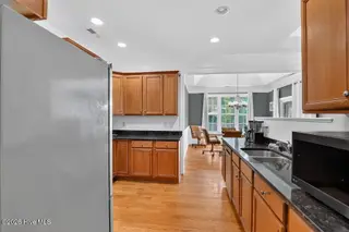 125 Mom Lane, New Bern, NC 28562 – photo 18: Open floor plan