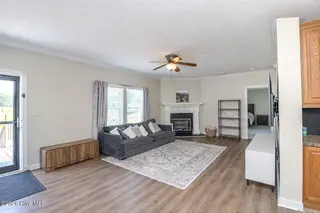 818 -820 Thomas Road, Rocky Mount, NC 27801 – photo 2: living room