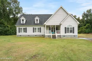6700 D L Lewis SE, Winnabow, NC 28479 — 3-bedroom home, Winnabow, NC, photo 1 of 64: mls-4989 copy