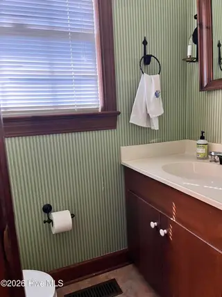 5946 May Boulevard, Farmville, NC 27828 – photo 12: half bath
