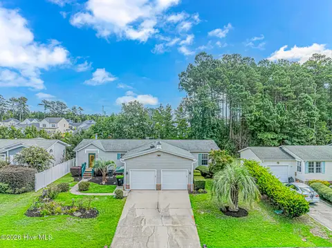 905 Palmer Dr, Calabash