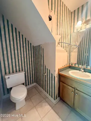 6323 Strawfield Drive, Wilmington, NC 28405 — 3-bedroom home in Summerfield, Wilmington, NC, photo 11 of 27