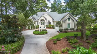 639 Oyster Bay Drive, Sunset Beach, NC 28468 – photo 4: Circular Drive