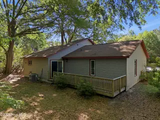 118 Fletcher Place, Greenville, NC 27858 – photo 16: Back view