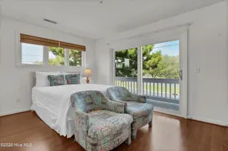 304 Causeway Drive Unit A, Wrightsville Beach, NC 28480 — 3-bedroom condo in Windswept, Wrightsville Beach, NC, photo 22 of 52