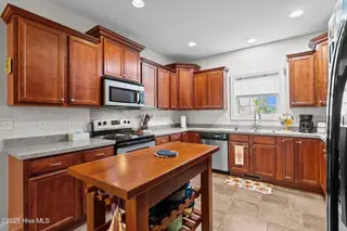 158 S Erfie Drive, Pinebluff, NC 28373 – photo 11: kitchen1