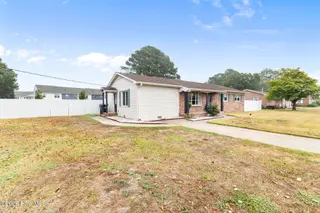 3007 Mclain Street, Goldsboro, NC 27534 — 3-bedroom home, Goldsboro, NC, photo 2 of 30