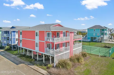 1068 Ocean Boulevard W 6d, Holden Beach