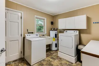 2163 Boones Neck Road SW, Supply, NC 28462 – photo 12: 2163 Boones Neck-16