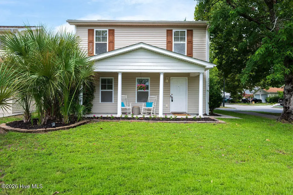 2260 Adams Street, Wilmington, NC 28401 – photo 1 of 32