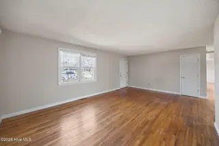 2909 Northwoods Drive, Jacksonville, NC 28540 – photo 9: 7-web-or-mls-2909 Northwoods Dr. 12