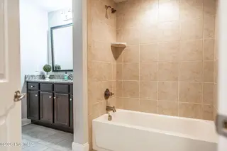107 W Chelsea Court, Southern Pines, NC 28387 – photo 21: Full Bathroom