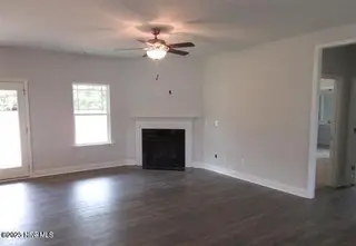 1002 Dynamic One Drive, New Bern, NC 28562 – photo 9: Open living-fire place