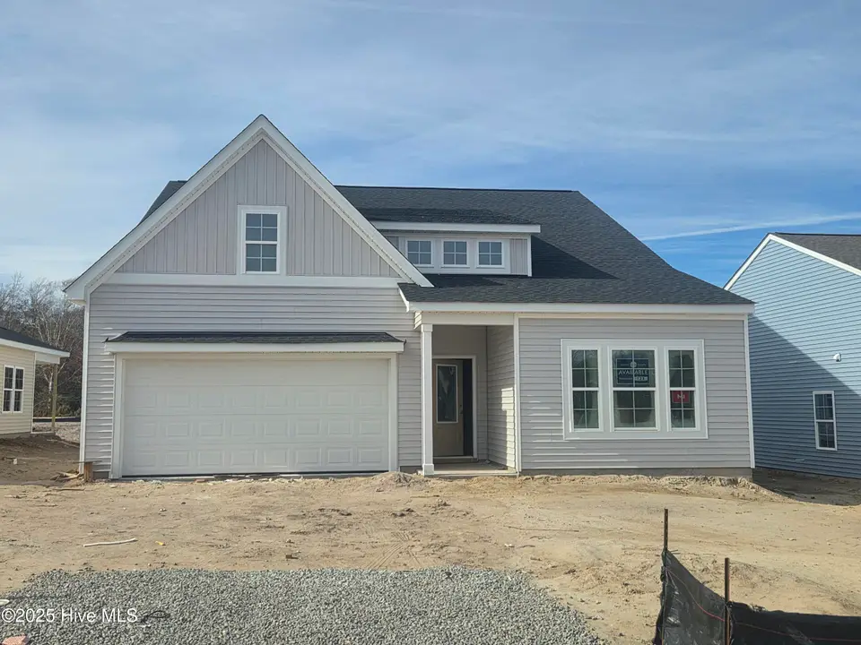 817 Schoolfield Drive, Sneads Ferry, NC 28460 – photo 1 of 3: Gwinnett D 123