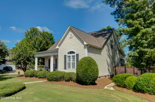 301 Bayfield Drive, Wilmington, NC 28411 – photo 3: 301BayfieldRetakesFinal-4