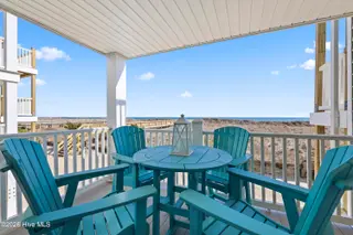 704 Carolina Beach Avenue N 12c, Carolina Beach, NC 28428 – photo 12: Photo Feb 06 2026, 12 02 57