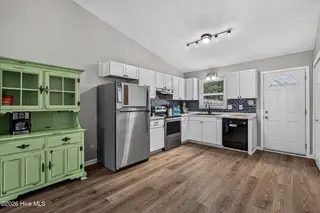 222 Cedar Creek Drive, Jacksonville, NC 28540 – photo 7