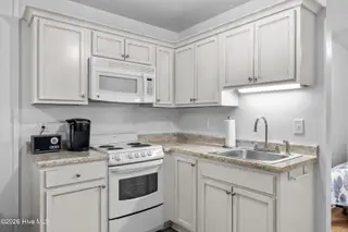 2401 W Fort Macon Road 244, Atlantic Beach, NC 28512 – photo 10: 29-print-_S3A4815