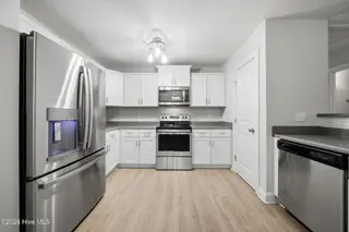 9171 Arden Road NE, Leland, NC 28451 – photo 18: 18-web-or-mls-GI - 9171 Arden Rd NE - Li