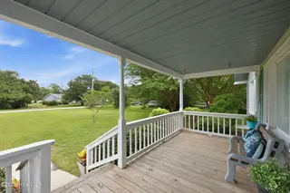 2610 W Forest Drive, Newport, NC 28570 – photo 7: 7-web-or-mls-2610 W Forest 008