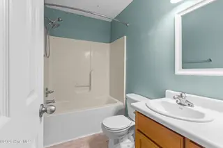 160 Macdonald Boulevard, Havelock, NC 28532 – photo 17: Upstairs Hall Bath