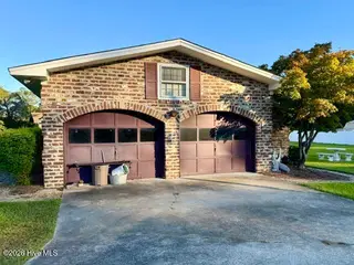 99 W Cornwallis Road, Riegelwood, NC 28456 — 4-bedroom home in Riegelwood, Riegelwood, NC, photo 6 of 36: IMG_9919