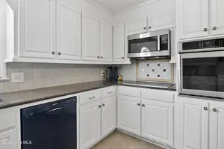 207 Eleanor Street, Greenville, NC 27858 – photo 14: 13