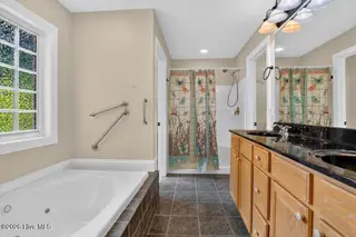 1730 Caracara Drive, New Bern, NC 28560 – photo 16: Primary Bathroom