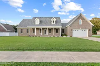 407 King Richard Court, Jacksonville, NC 28546 – photo 1