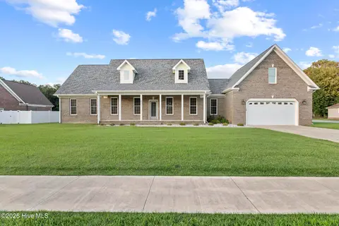 407 King Richard Ct, Jacksonville