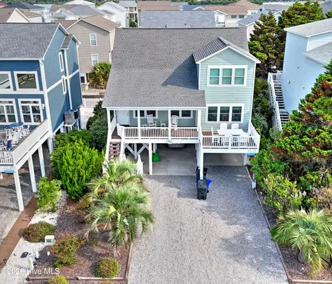 1 Private Dr, Ocean Isle Beach
