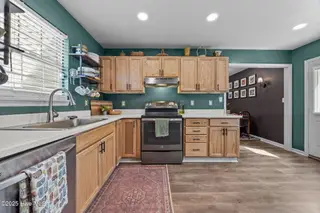 218 Palamino Trail, Jacksonville, NC 28546 – photo 4: 20-web-or-mls-218 Palamino Trail 48
