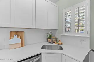 3831 Merestone Drive, Wilmington, NC 28412 – photo 4: 4-kitchen_sink