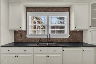 2821 Park Avenue, Wilmington, NC 28403 – photo 9: Kitchen