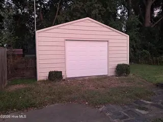 1409 Rhem Street, Kinston, NC 28501 – photo 15: 1409 Rhem Street garage 20260925