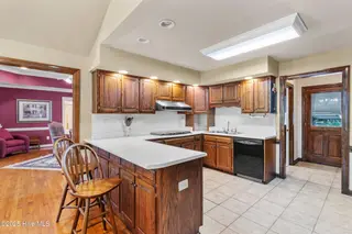 23338 Nc Highway 210, Rocky Point, NC 28457 – photo 7: 11_kitchen
