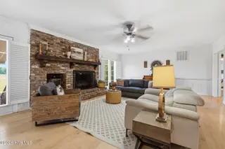 3295 Nobles Mill Pond Road, Rocky Mount, NC 27801 – photo 12: Great Room