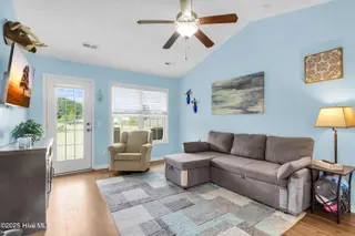 2307 White Oak River Road, Maysville, NC 28555 – photo 7: 2307 White Oak River Rd.