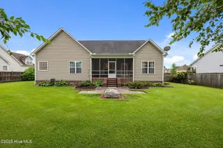 106 Mom Lane, New Bern, NC 28562 – photo 5: 53-web-or-mls-DSC_8161