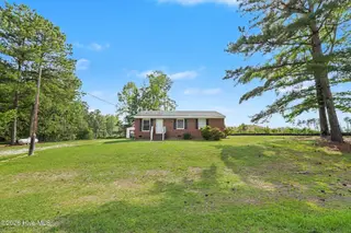 125 Surry Drive, Nashville, NC 27856 – photo 11: 003_file_3945