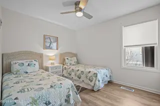 1225 Lake Park Boulevard S 1a, Carolina Beach, NC 28428 – photo 22: 32-web-or-mls-DSC04834