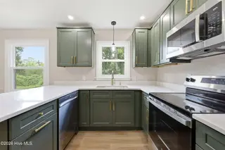 2804 Hodges Road, Kinston, NC 28504 – photo 12: 42-web-or-mls-IMG_1477